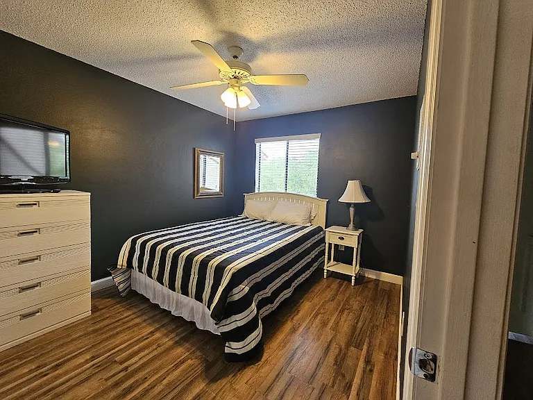 6248 Peregrine Ct — Photo 24