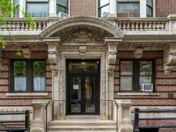 611 West 111th Street 6 image 7 of 8