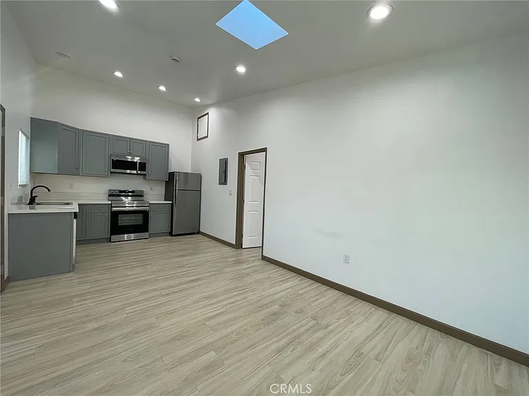 751 Baylor Ave #751 — Photo 8