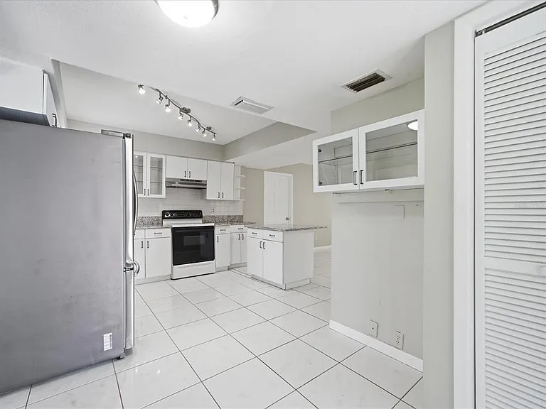 11314 Laurel Crest Ln — Photo 8