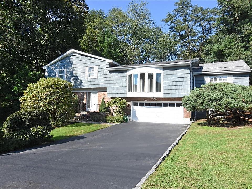 1st image of 51 Pine Lane