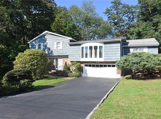 51 Pine Ln, Irvington, NY 10533