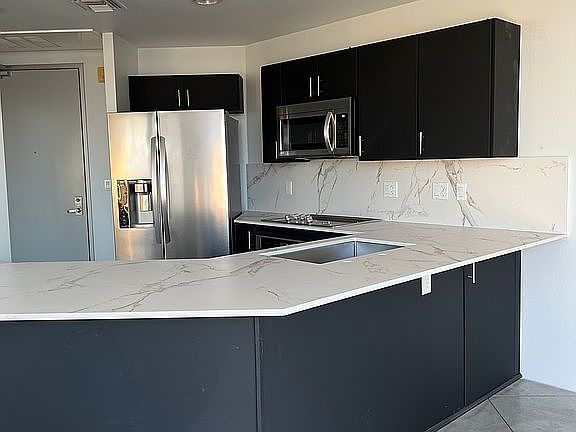 5th image of 285 W 6th St APT 408