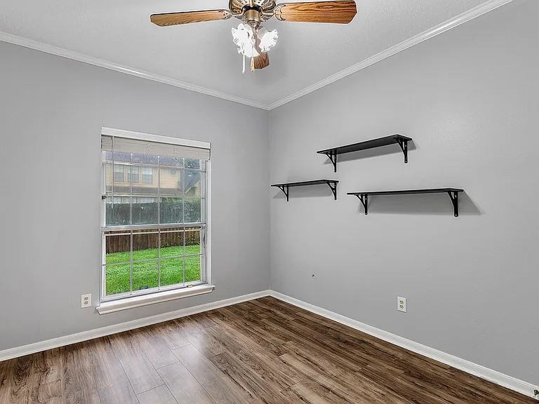 5622 Woodland Creek Dr — Photo 17