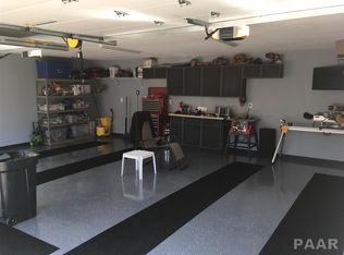 924 E Elmhurst Ave, Peoria, IL 61603