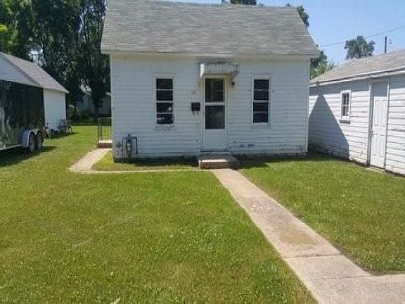 2nd image of 621 S 11th St