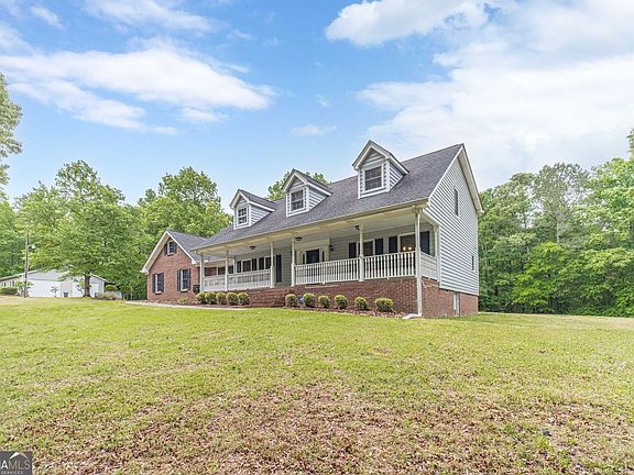 3rd image of 2291 Rabbit Farm Cir