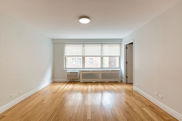 1st image of 210 W 89th St #12P
