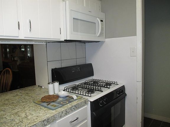 2nd image of 3428 Ponderosa Dr