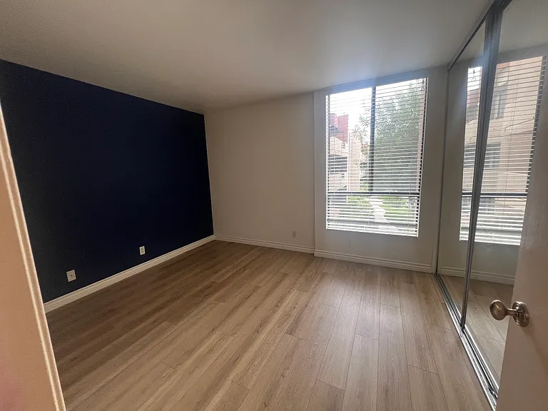 7826 Topanga Canyon Blvd #226 — Photo 26
