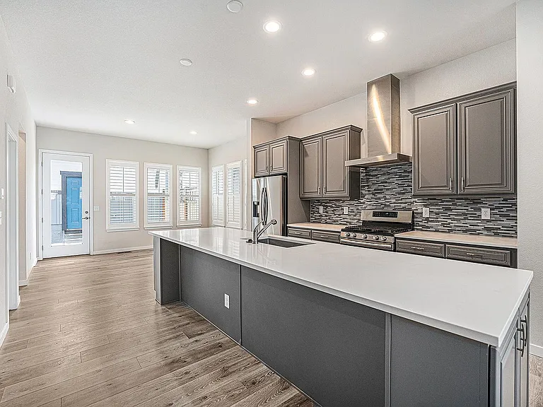 5155 Tabor St — Photo 2