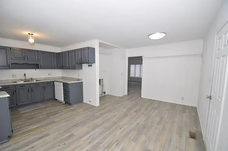 4841 Huntley Ct — Photo 9