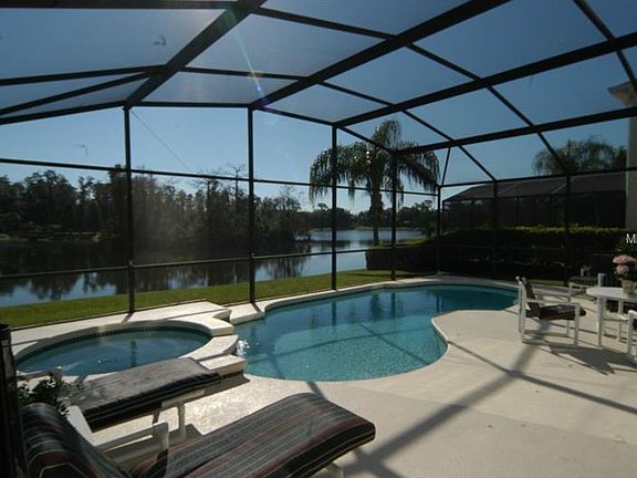 2nd image of 953 Lake Berkley Dr