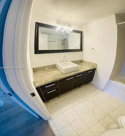 185 SW 7th St #1605 — Photo 16