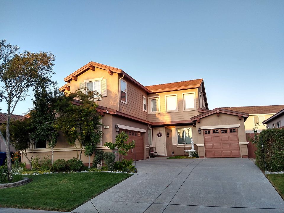 1st image of 5713 Da Vinci Way