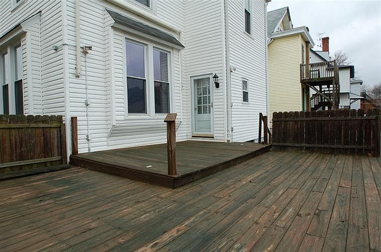 1st image of 2264 Jefferson Ave