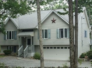 103 Denege Cir, Milford, PA 18337