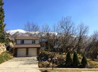 2286 Oak Forest Dr, Layton, UT 84040
