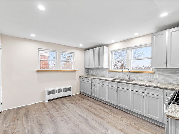 2nd image of 395 Palisade Ave Floor 1
