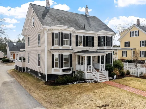 95 Hubbard St #95, Concord, MA 01742