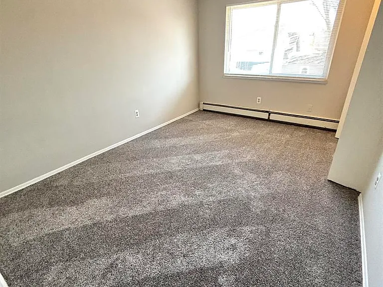 927 W Shiawassee St #2-12 — Photo 26