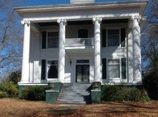 414 Summit St, Winona, MS 38967