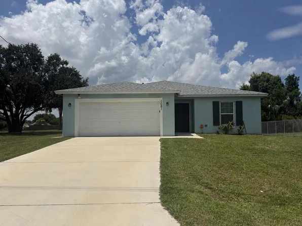 1081 SW McDevitt Ave, Port Saint Lucie, FL 34953