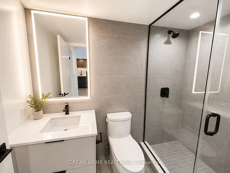 609 Sherbourne St #1403 — Photo 7
