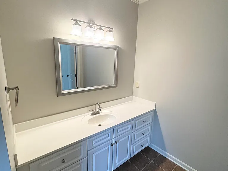 113 Belltower Ln SW — Photo 15