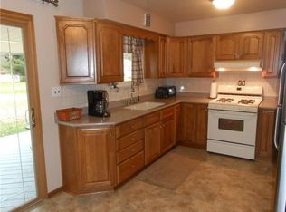 122 Knoch Rd, Saxonburg, PA 16056