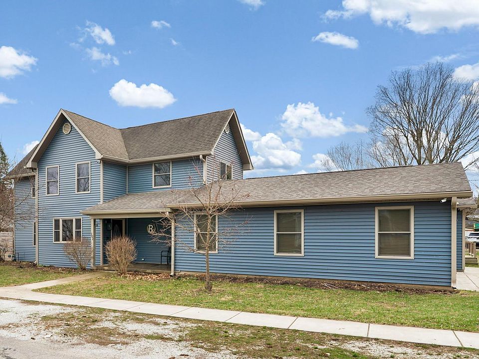 1st image of 102 High School Ave