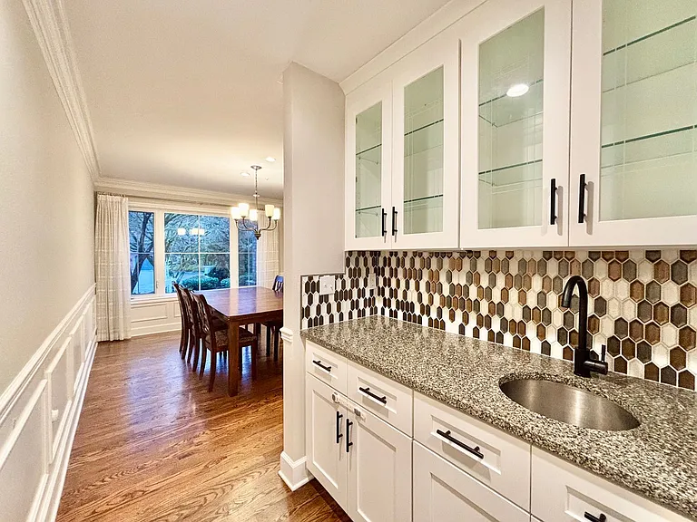 13211 NE 10th Pl — Photo 7