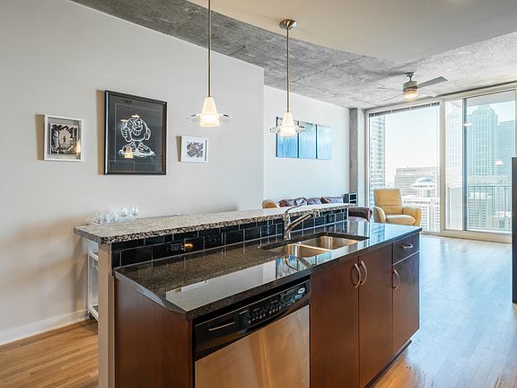 5th image of 400 W Peachtree St NW Unit 3609