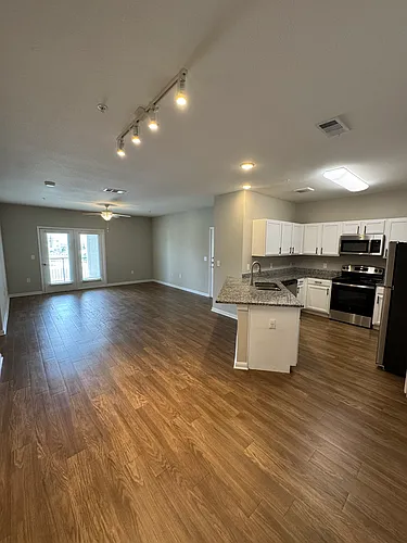 315 Willow Grove Way #813 Photo 1