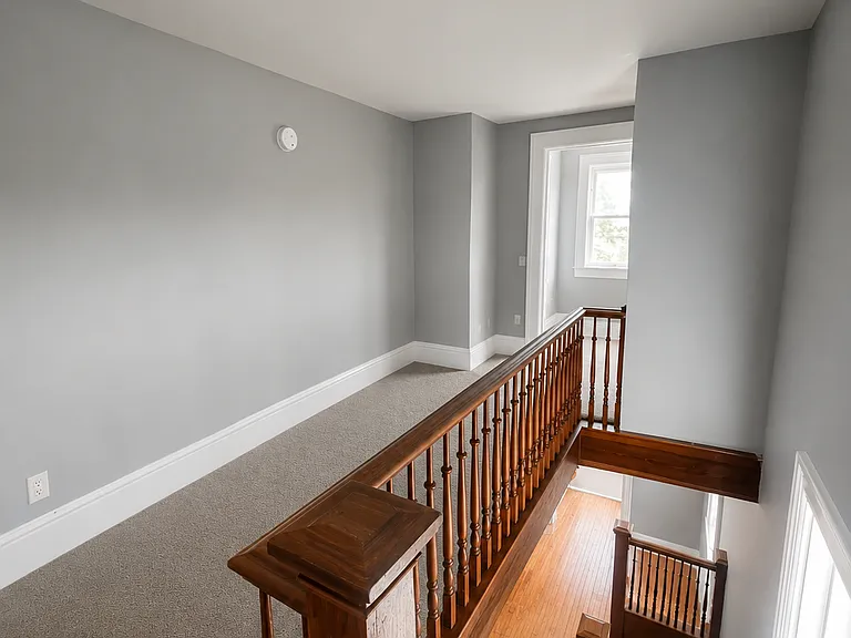 9 Genesee St #B — Photo 7
