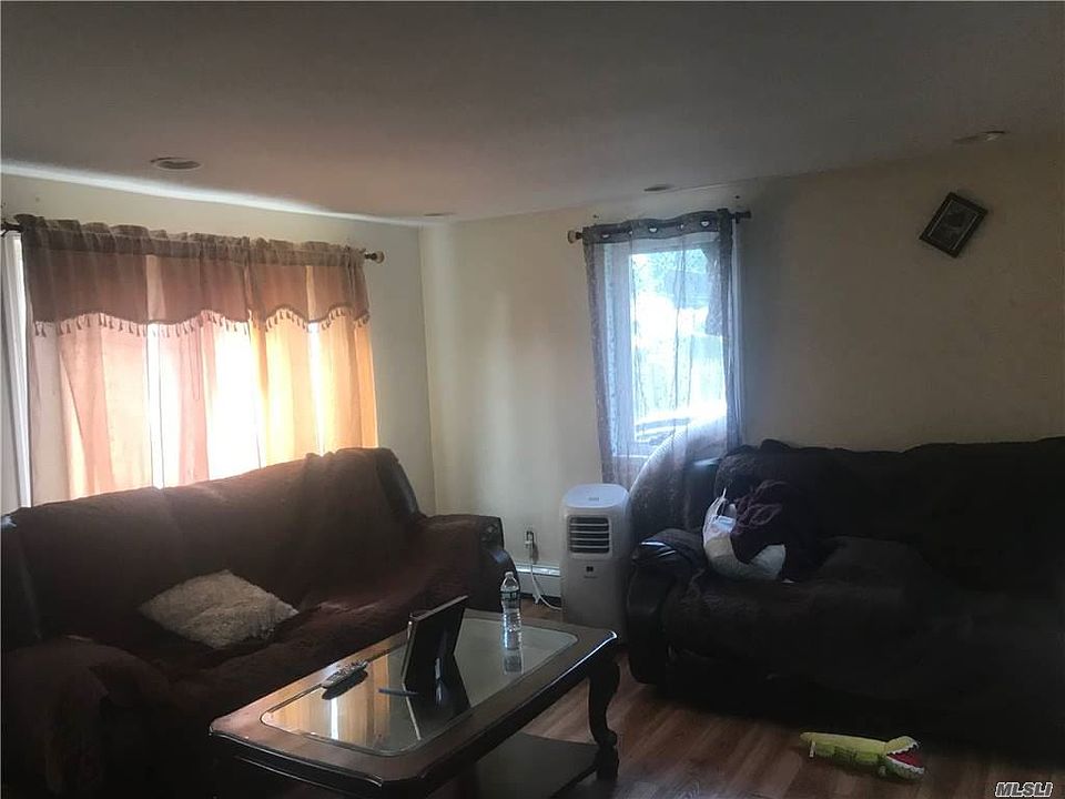 2nd image of 74 E Halley Ln