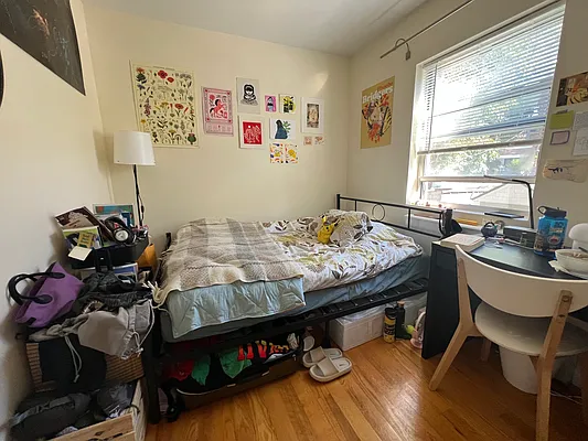 Rented by Capri Jet Realty Corp | media 14