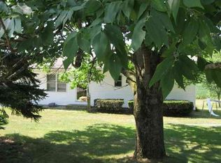 4237 Anderson Dr, Heyworth, IL 61745