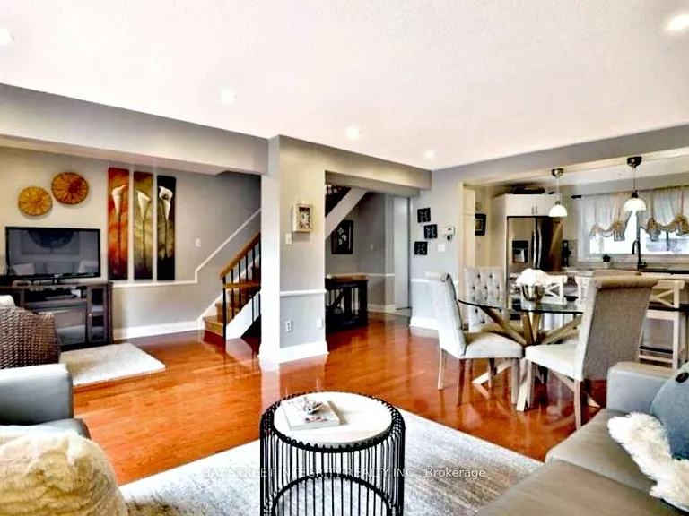 1580 Lancaster Dr #29 — Photo 5