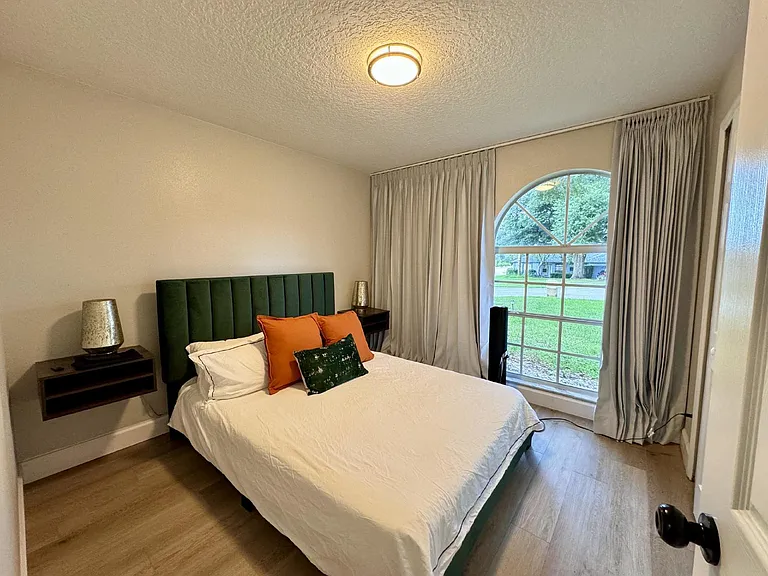 15912 Indian Wells Ct — Photo 14