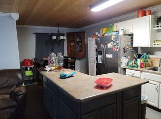 60 Buckles Rd, East Bernstadt, KY 40729