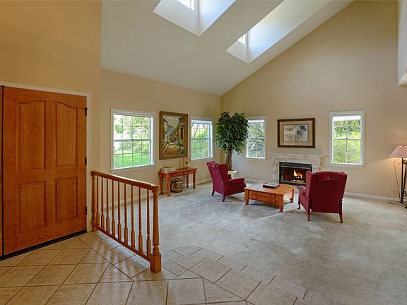 4th image of 3943 Quailwood St
