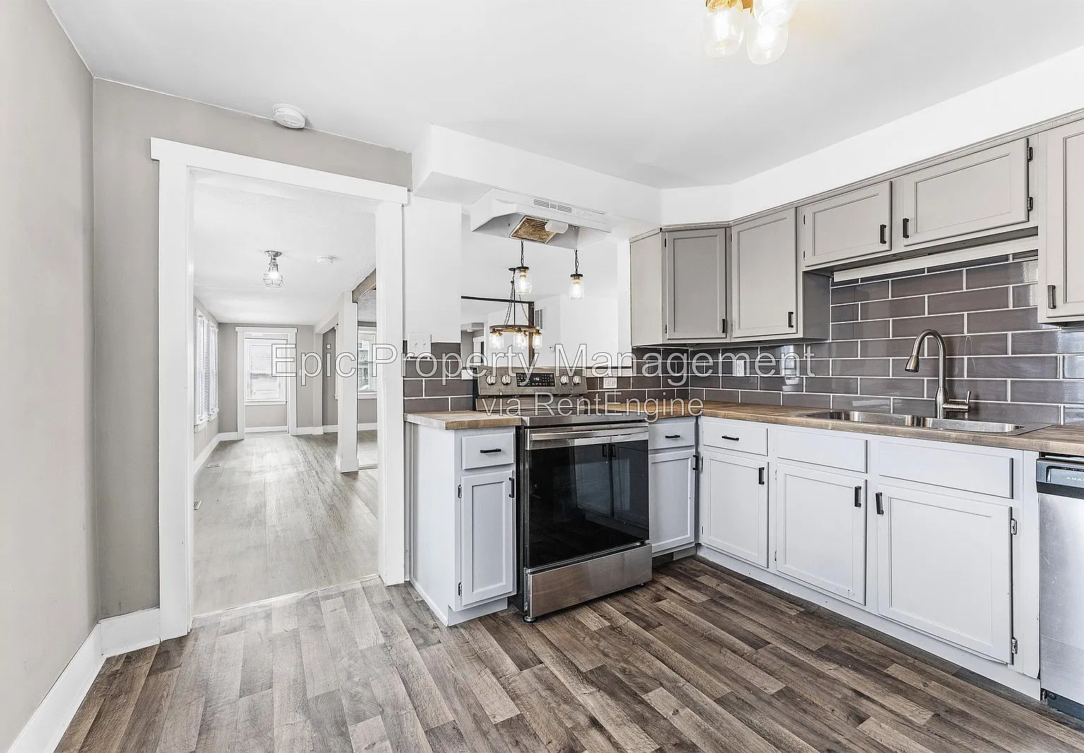 4 bed, 2.0 bath, $1,995 — Photo 3