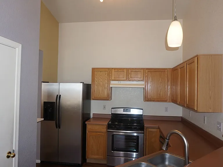 2379 S Saint Pablo Dr — Photo 7