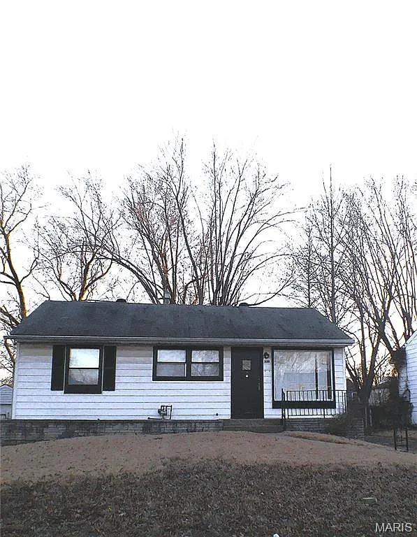 338 Lancashire Rd photo 1