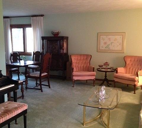 4th image of 10361 Baederwood Dr