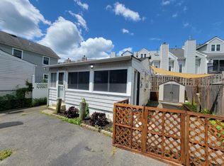 18 Atlantic St, Highlands, NJ 07732