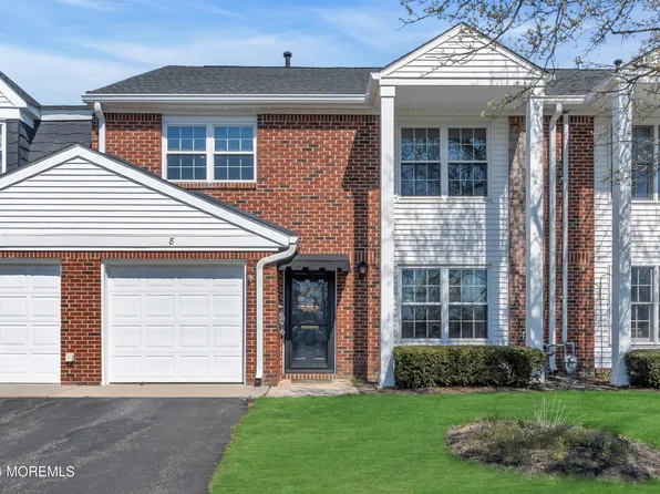 8 Magnolia Drive, Spring Lake Heights, NJ 07762