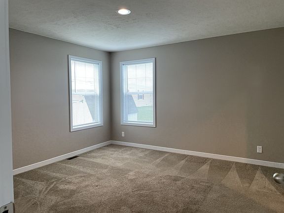 5th image of 7204 E Grand River Ave #388