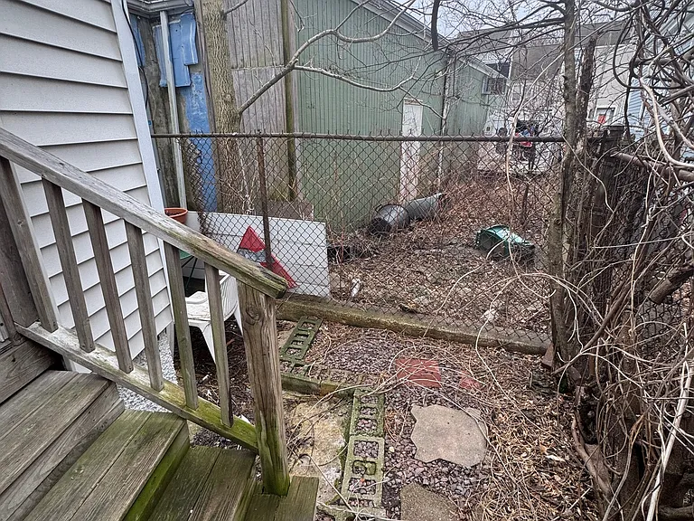 291 Columbia St #3 — Photo 10